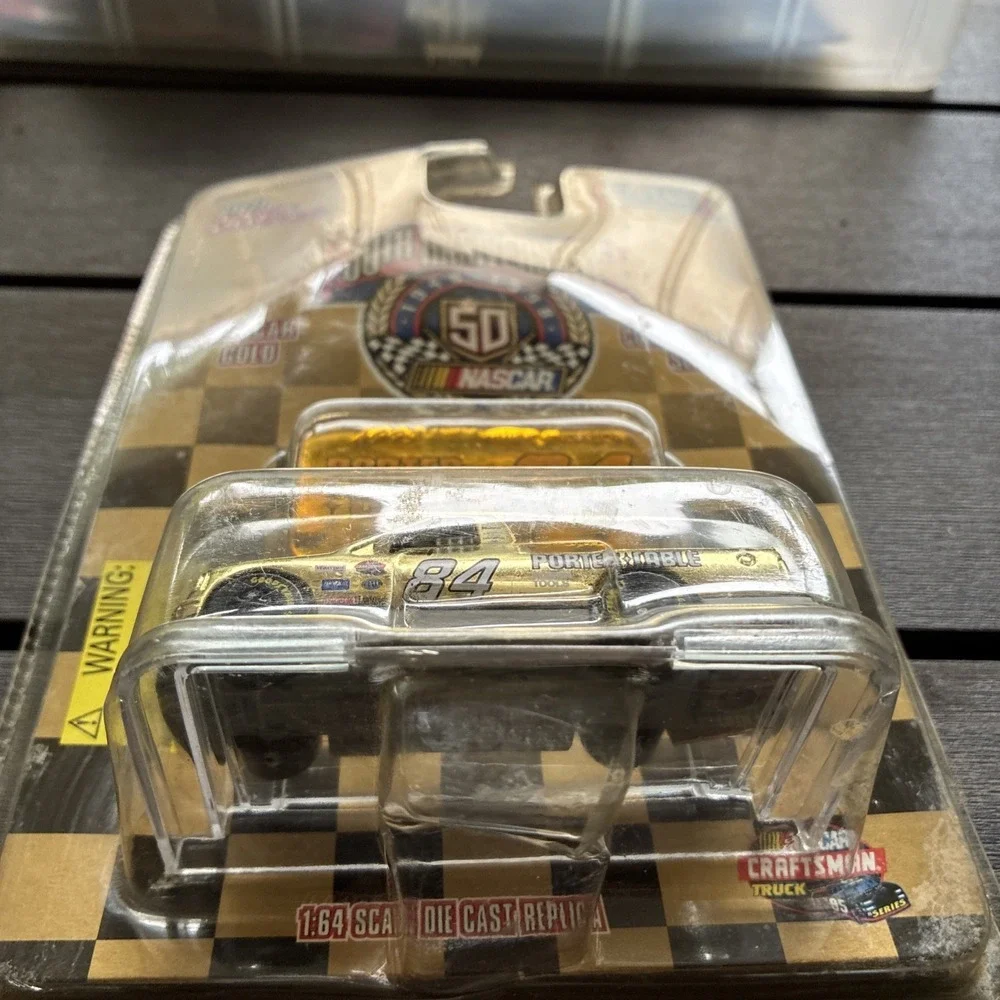Racing Champions Nascar Gold 50th Anniversary‎ Porter Cable 84 #3700 Of 5000